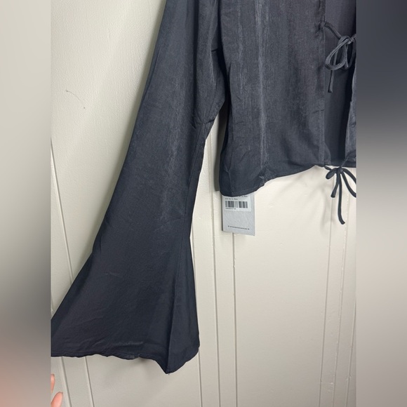 Princess Polly Rhydian Long Sleeve Tie Top Black - Picture 11 of 15